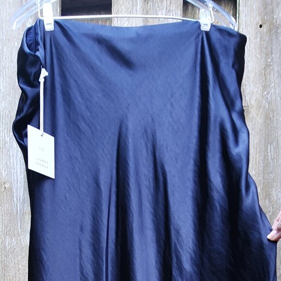 *NWT* Women's LC Lauren Conrad Navy satin midi slip skirt - Picture 5 of 8